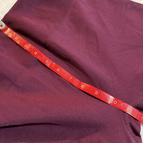 Fabletics Burgundy Leggings With Mesh Detailed Legs - Picture 9 of 10